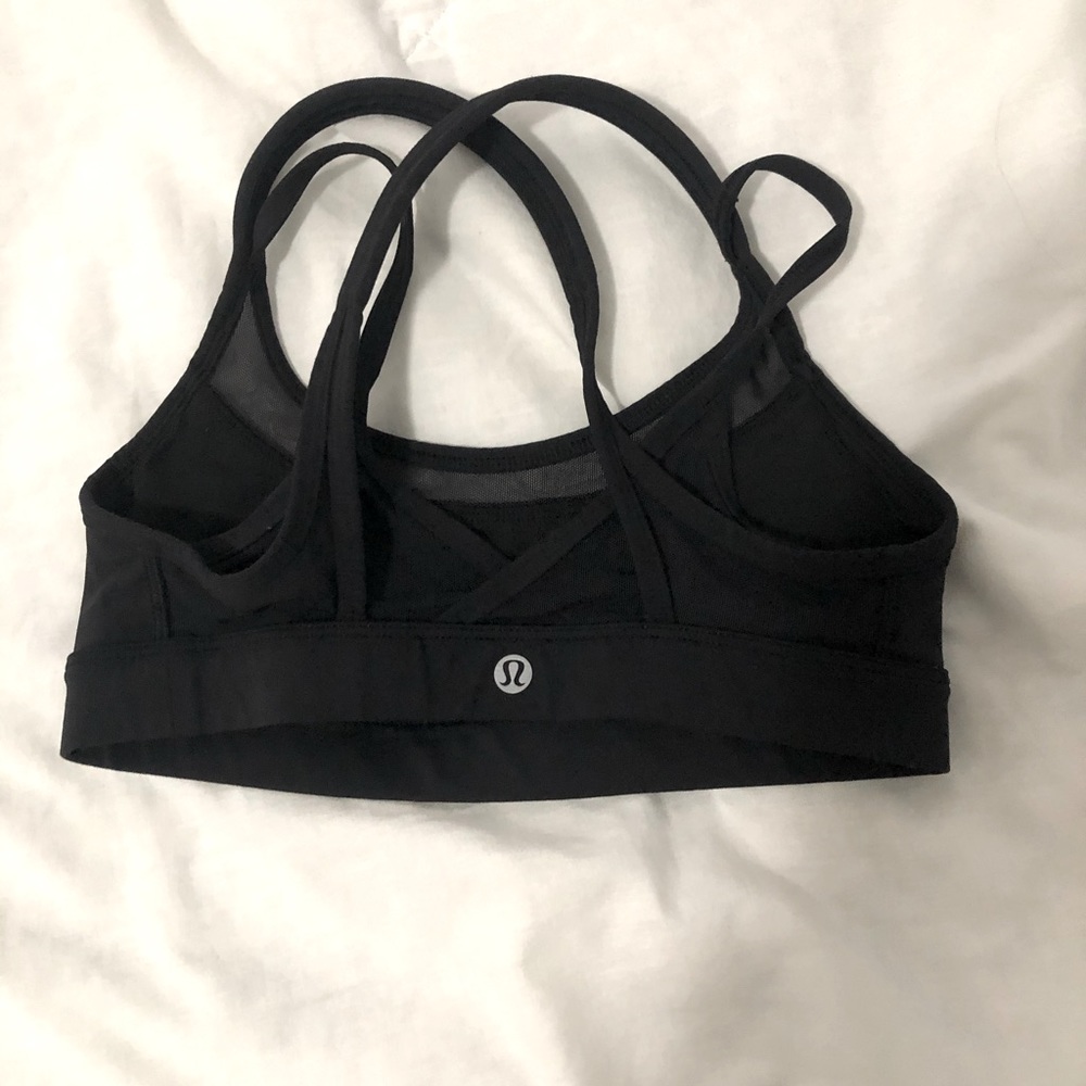 Black lululemon sports bra - size 2